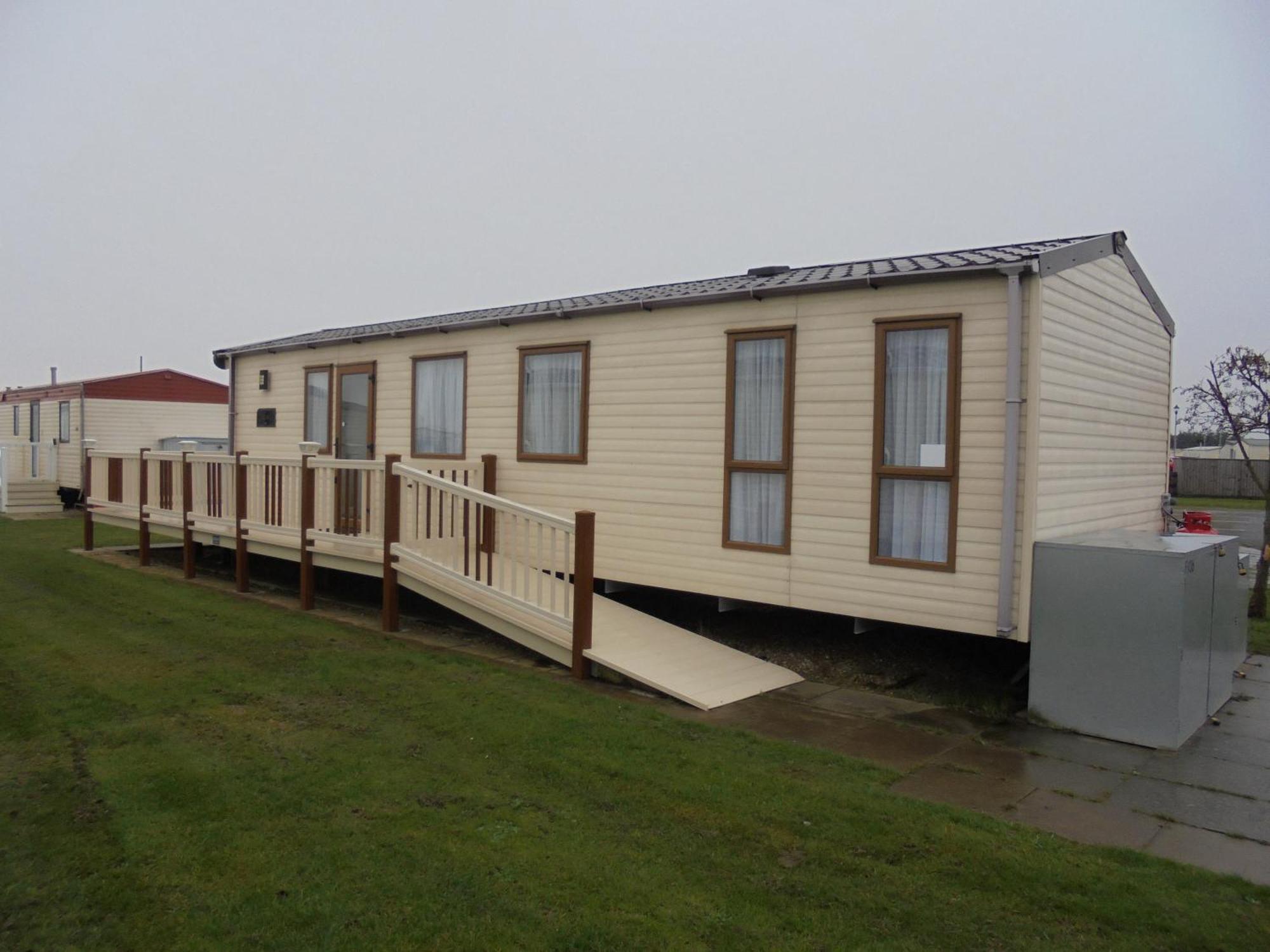 The Grange Ingoldmells: Elan 6 Berth, Central Heated, Wrap Around Decking 외부 사진