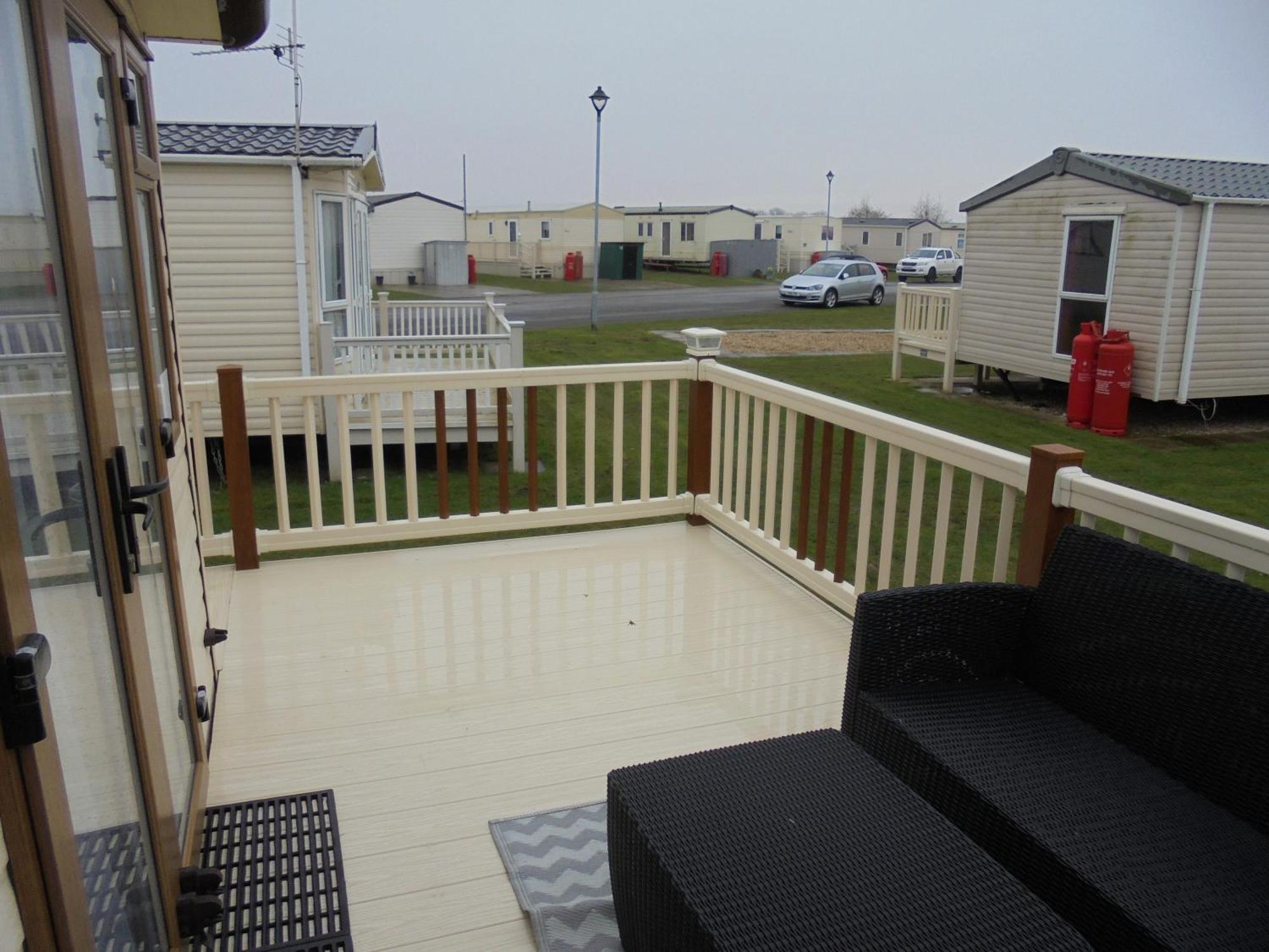 The Grange Ingoldmells: Elan 6 Berth, Central Heated, Wrap Around Decking 외부 사진