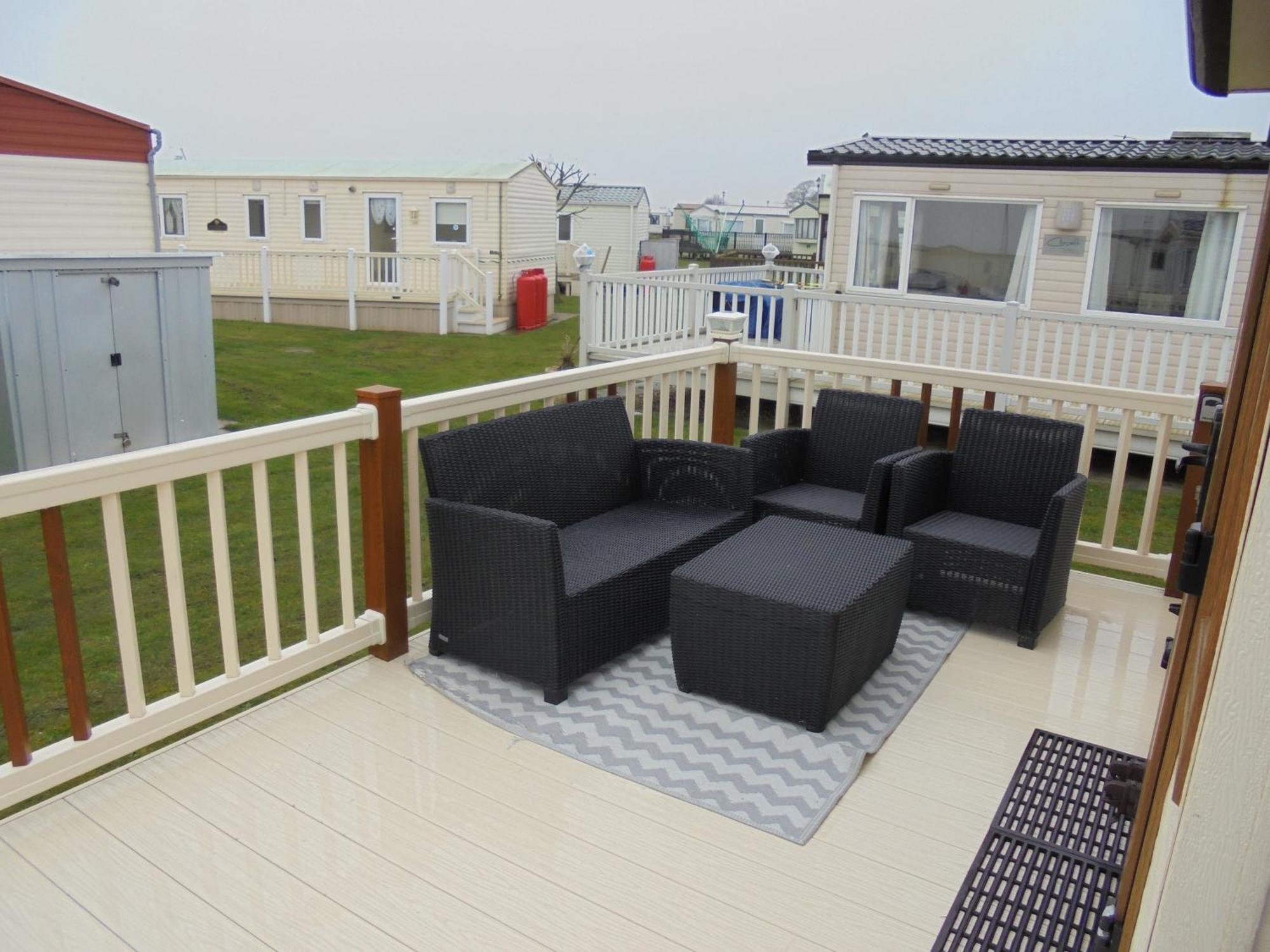 The Grange Ingoldmells: Elan 6 Berth, Central Heated, Wrap Around Decking 외부 사진